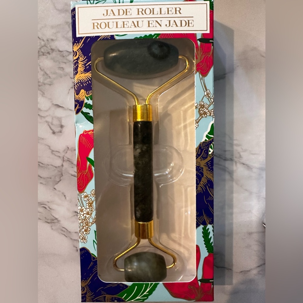 Jade Face Roller and 2 eye creams New In unopened Boxes